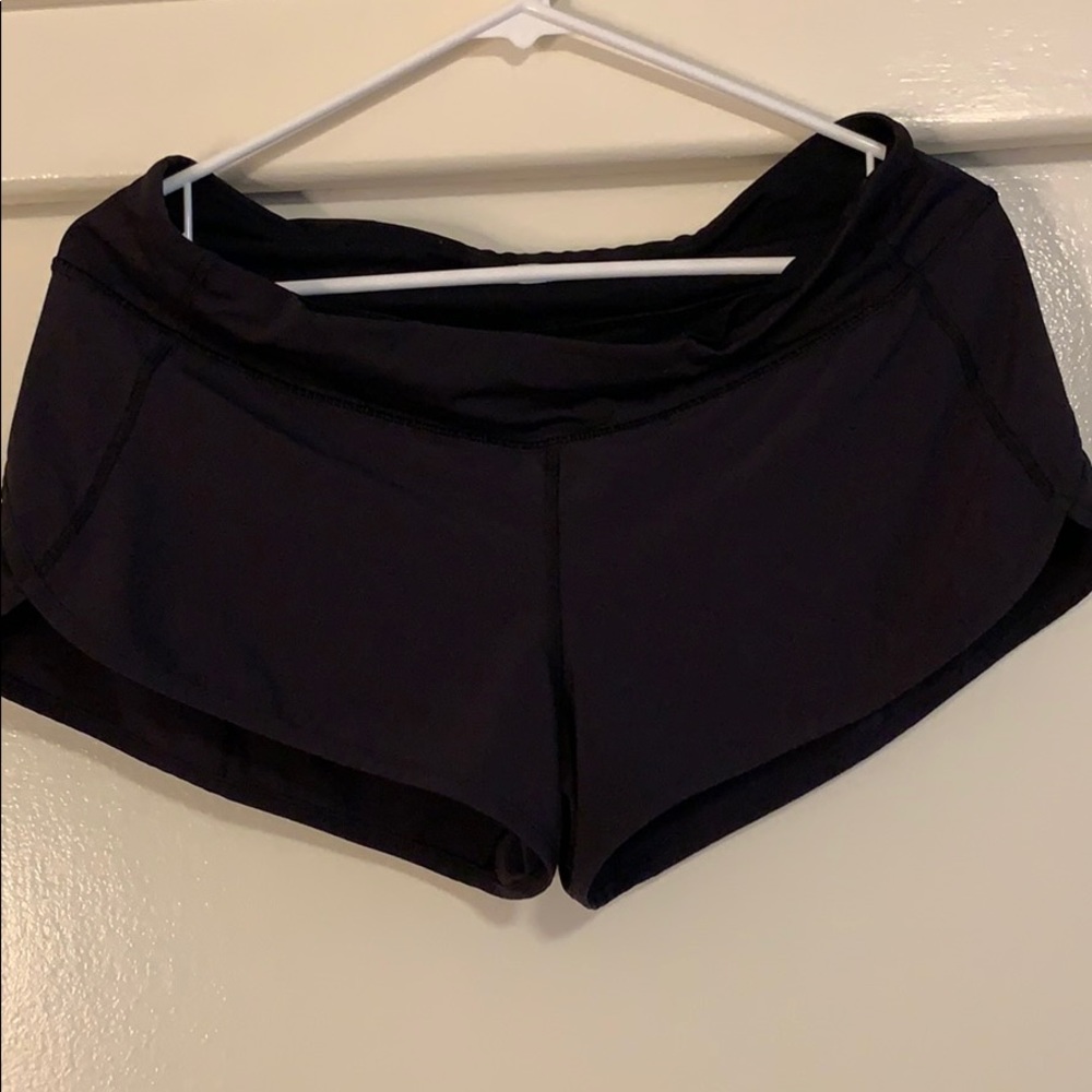 Lululemon shorts size 8